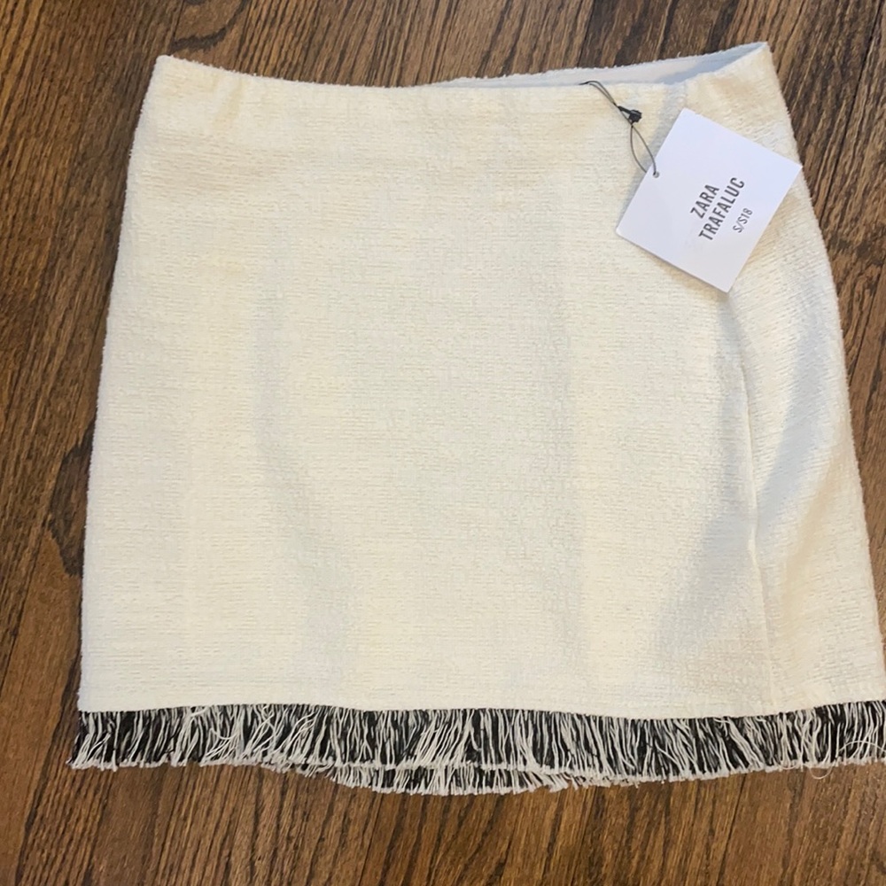 NWT Zara mini skirt